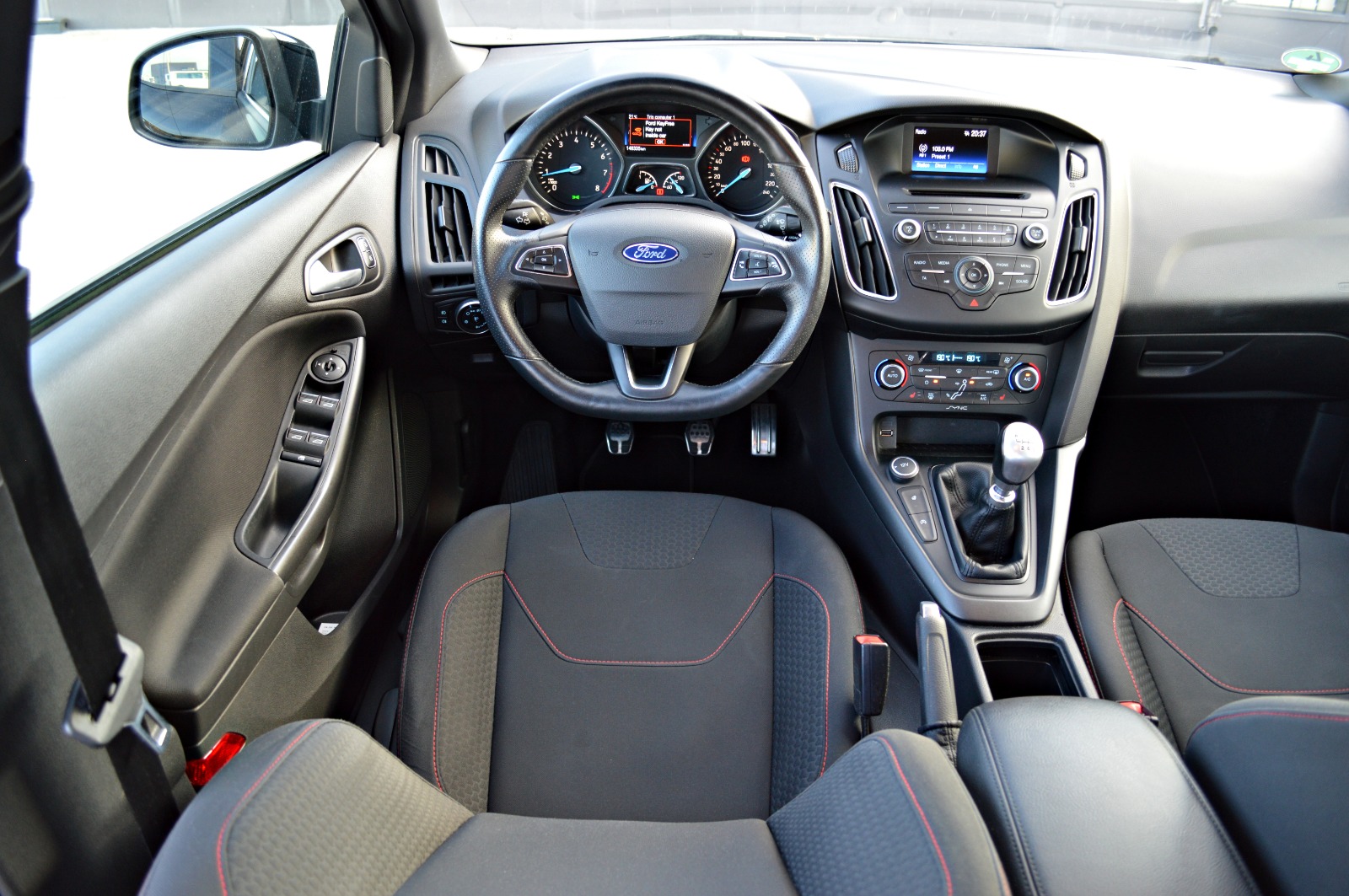 Foto 2 - Ford Focus